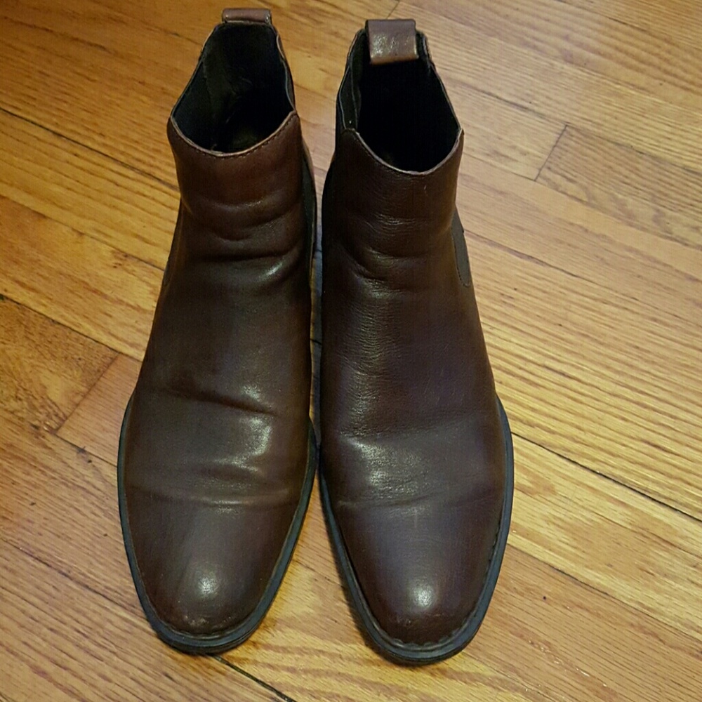 BORN BOOTIE